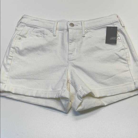 MOSSIMO Womens 6 White High Rise Jean Shorts - Picture 1 of 4